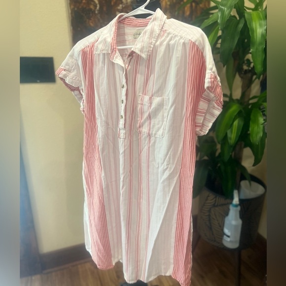 Wonderly shirt size XL in GUC - Picture 2 of 4